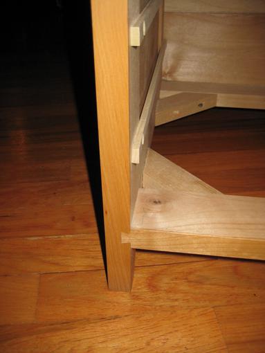 shaker dresser sliding dovetail