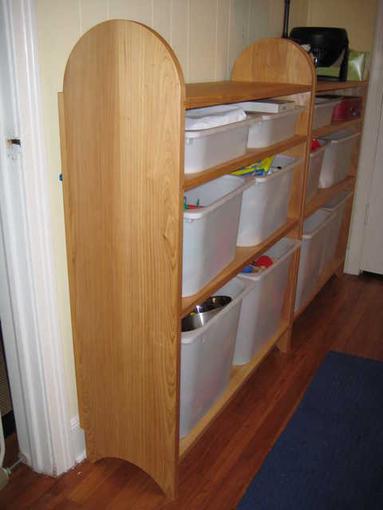 shaker toy shelves